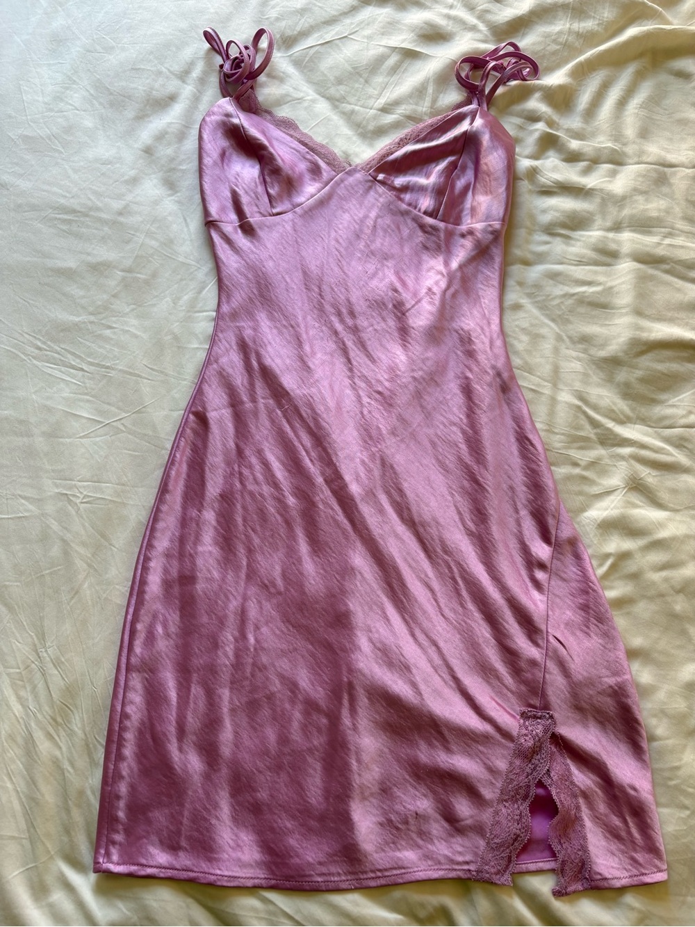 Princess Polly Silky Pink Slip Dress with Lace Trim (No tag and snagging)